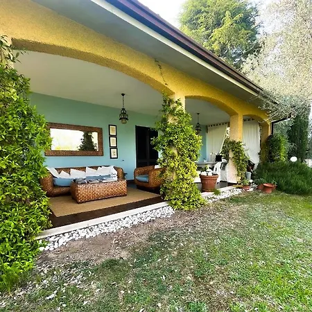 Villa Con Vista E Piscina