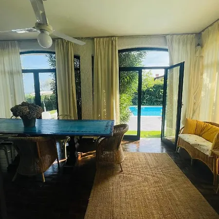 Con Vista E Piscina Moniga del Garda